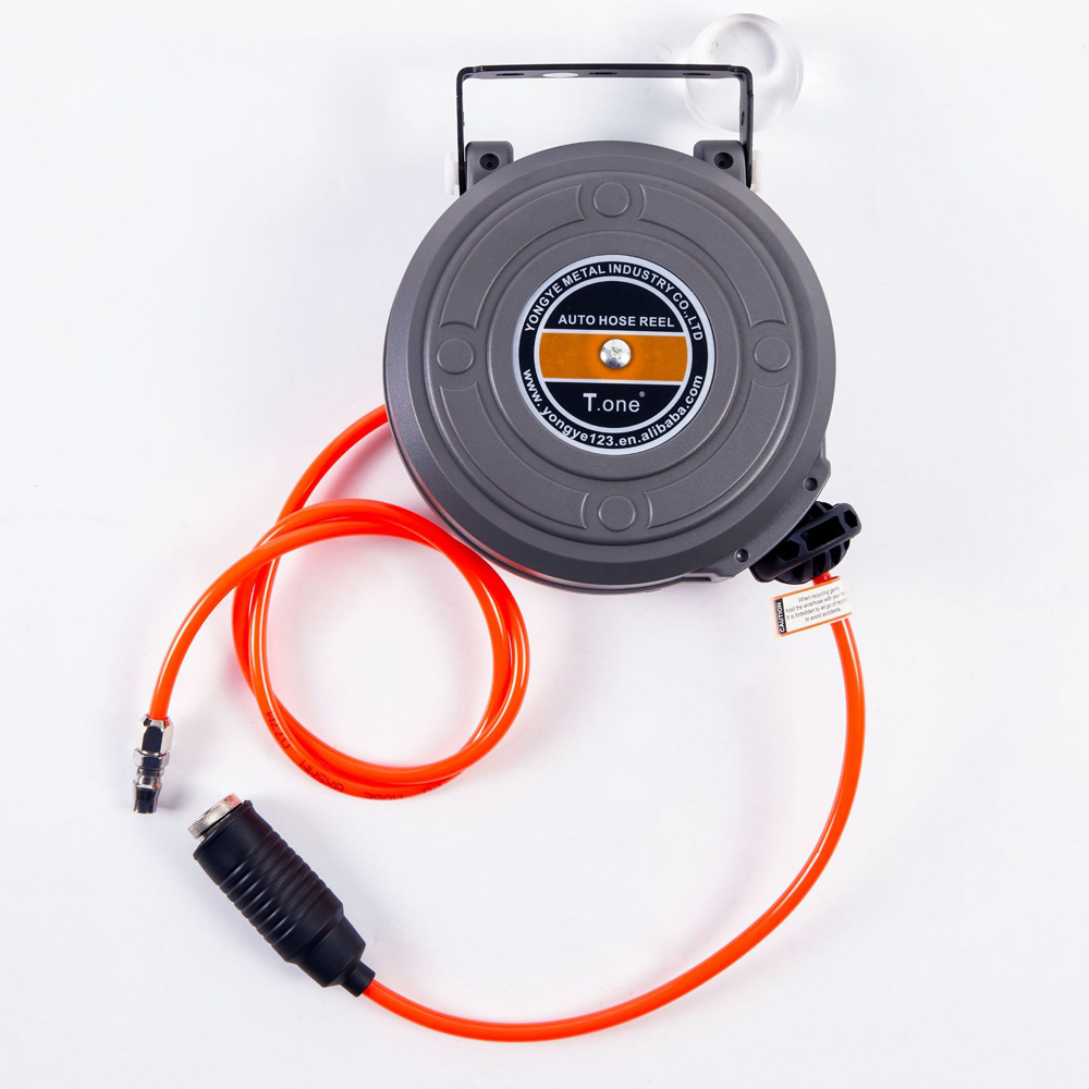 Enrouleur de tuyau rétractable - Smart Garden Hose Timer avis et prix